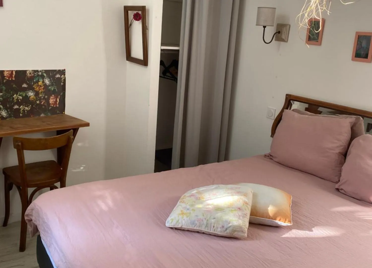 Bnb Jardin Vieux Port Panier Apartment Marseille Guest house